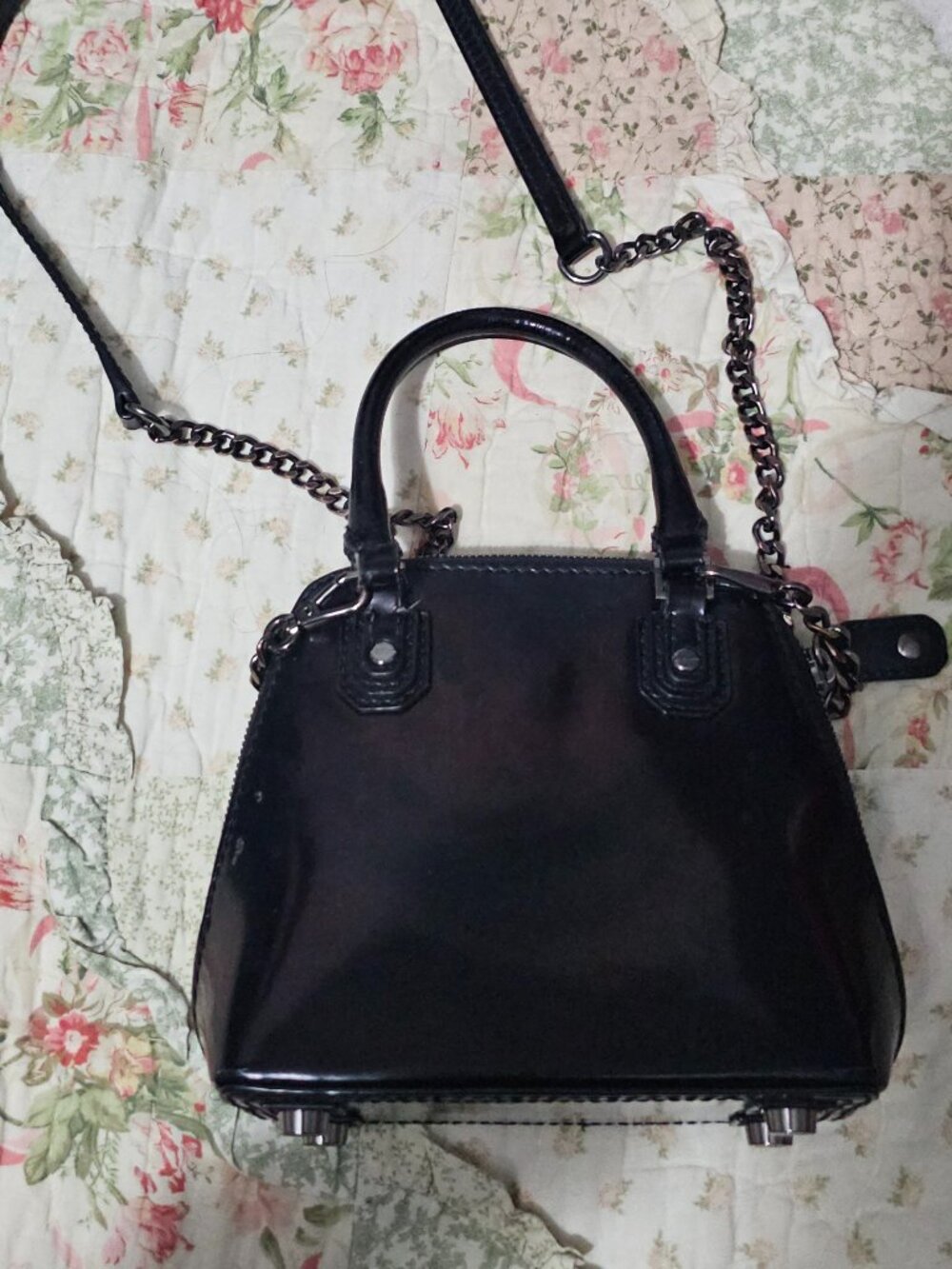 Alice Olivia